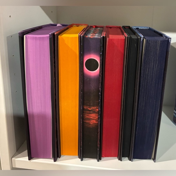 Owlcrate - serpent and the wings of night- Carissa Broadbent - Picture 3 of 3